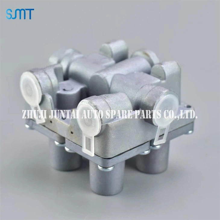 Négyszeres rendszervédő szelep